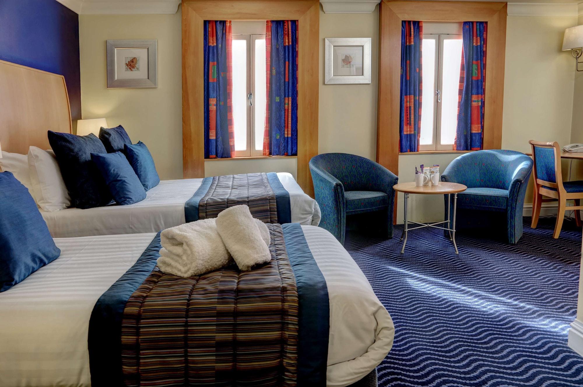 The Bull Hotel; Sure Hotel Collection By Best Western Питерборо Екстериор снимка
