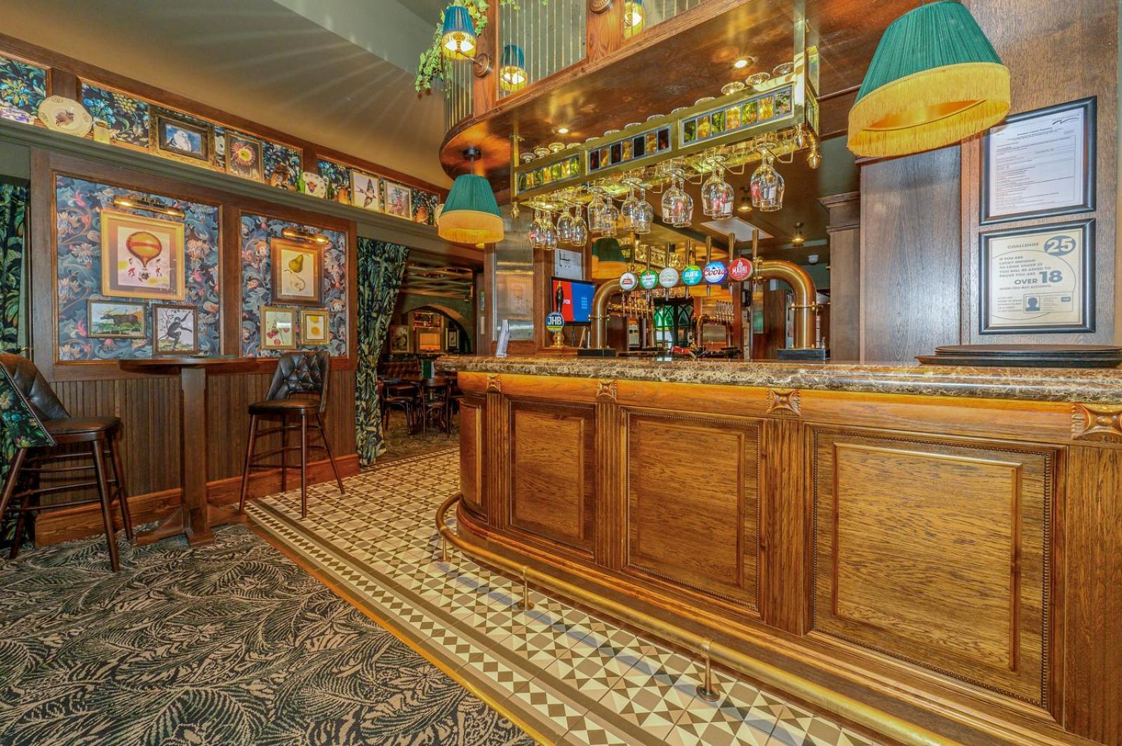 The Bull Hotel; Sure Hotel Collection By Best Western Питерборо Екстериор снимка