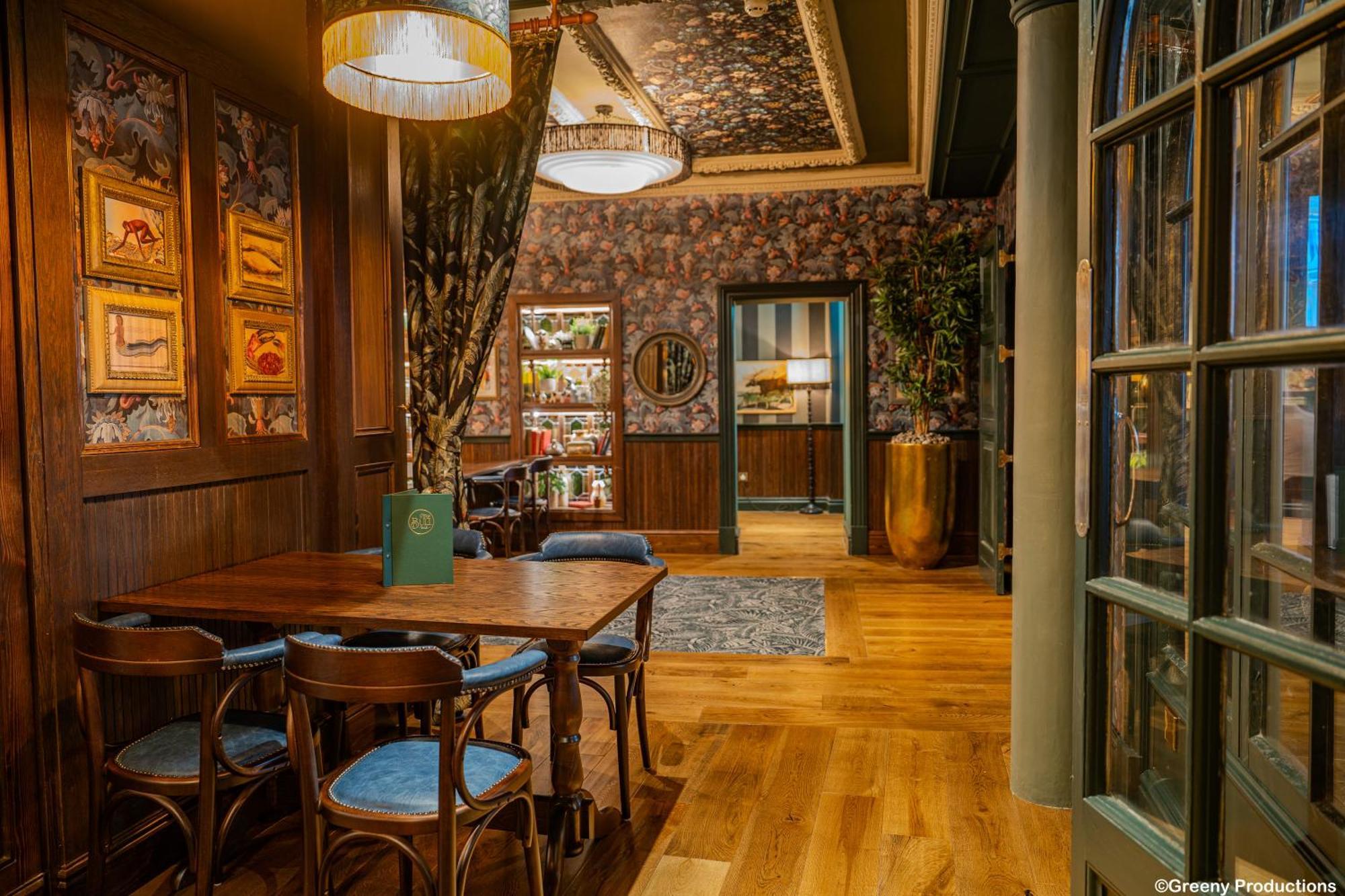 The Bull Hotel; Sure Hotel Collection By Best Western Питерборо Екстериор снимка
