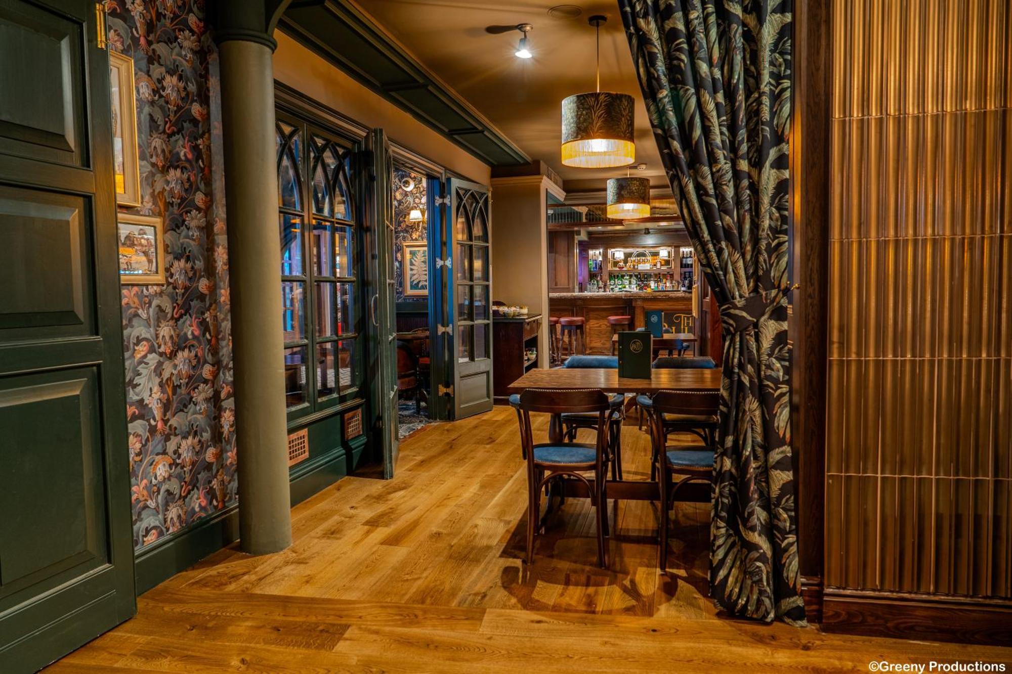 The Bull Hotel; Sure Hotel Collection By Best Western Питерборо Екстериор снимка